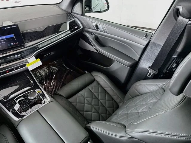 New 2026 Gray BMW xDrive40i image 25