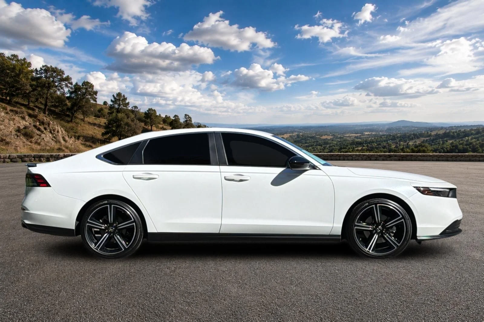 Used 2023 Platinum White Pearl Honda Sport image 3