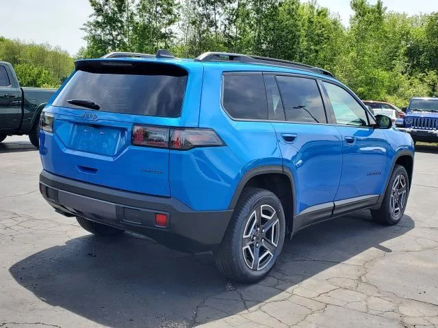 New 2026 Hydro Blue Pearl-Coat Exterior Paint Jeep Limited image 3