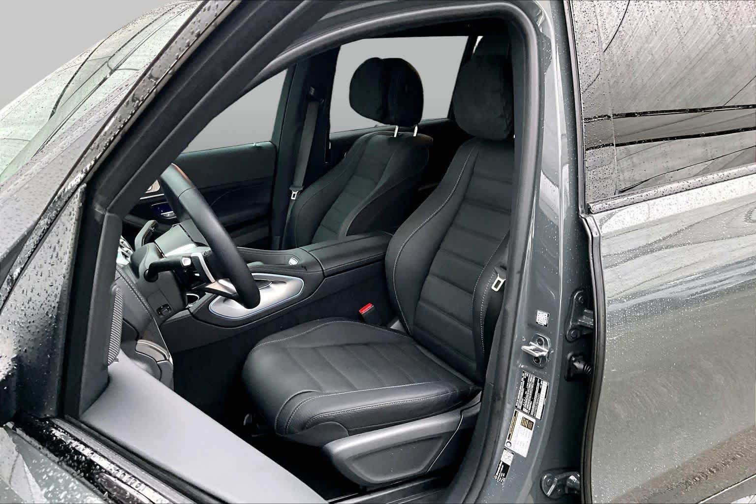 Used 2026 MANUFAKTUR Signature Silicon Grey Mercedes-Benz GLS 450 image 8