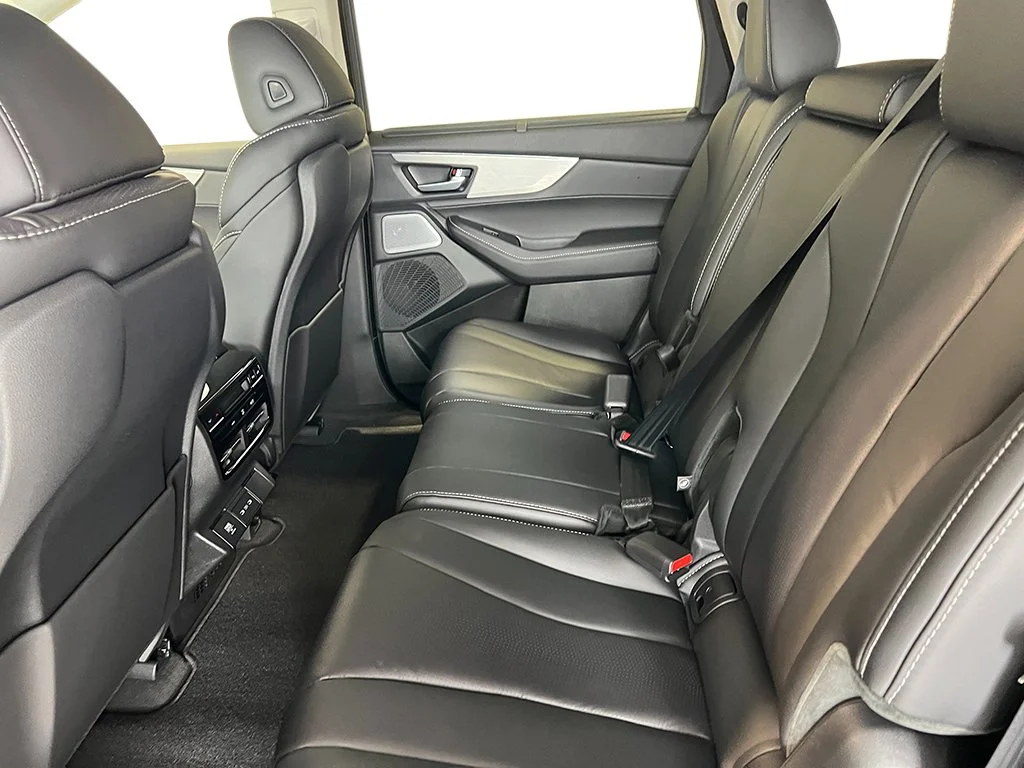 New 2026 Solar Silver Metallic Acura w/Technology Package image 31