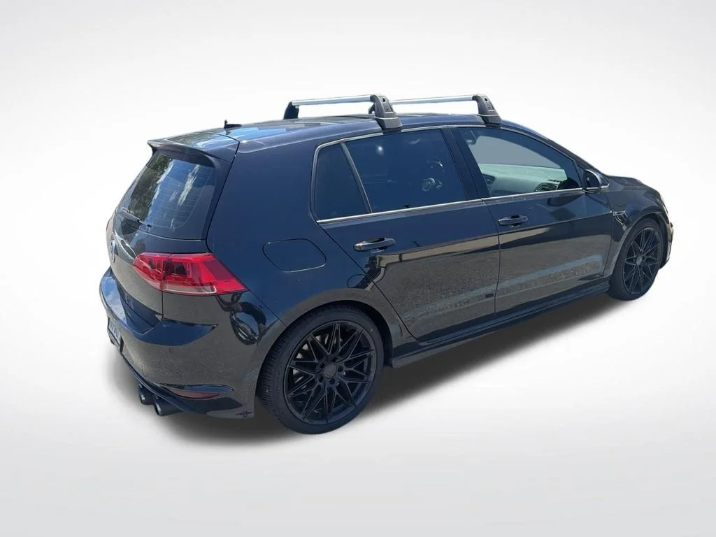 Used 2017 Black Volkswagen DCC & Navigation 4Motion image 4