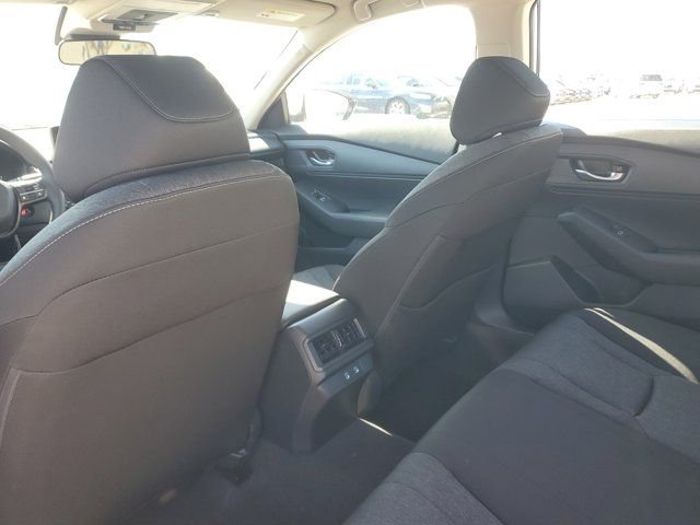 New 2026 Platinum White Pearl Honda LX image 16