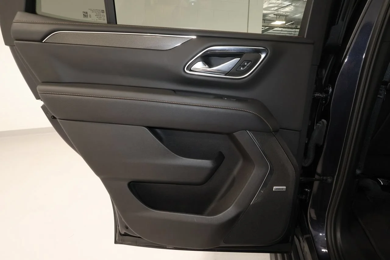 Used 2024 Titanium Rush Metallic GMC AT4 image 21