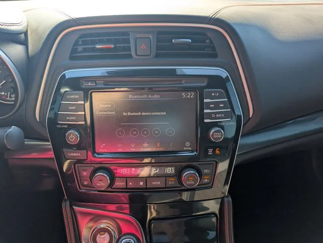 Used 2019 Orange Nissan Platinum image 12