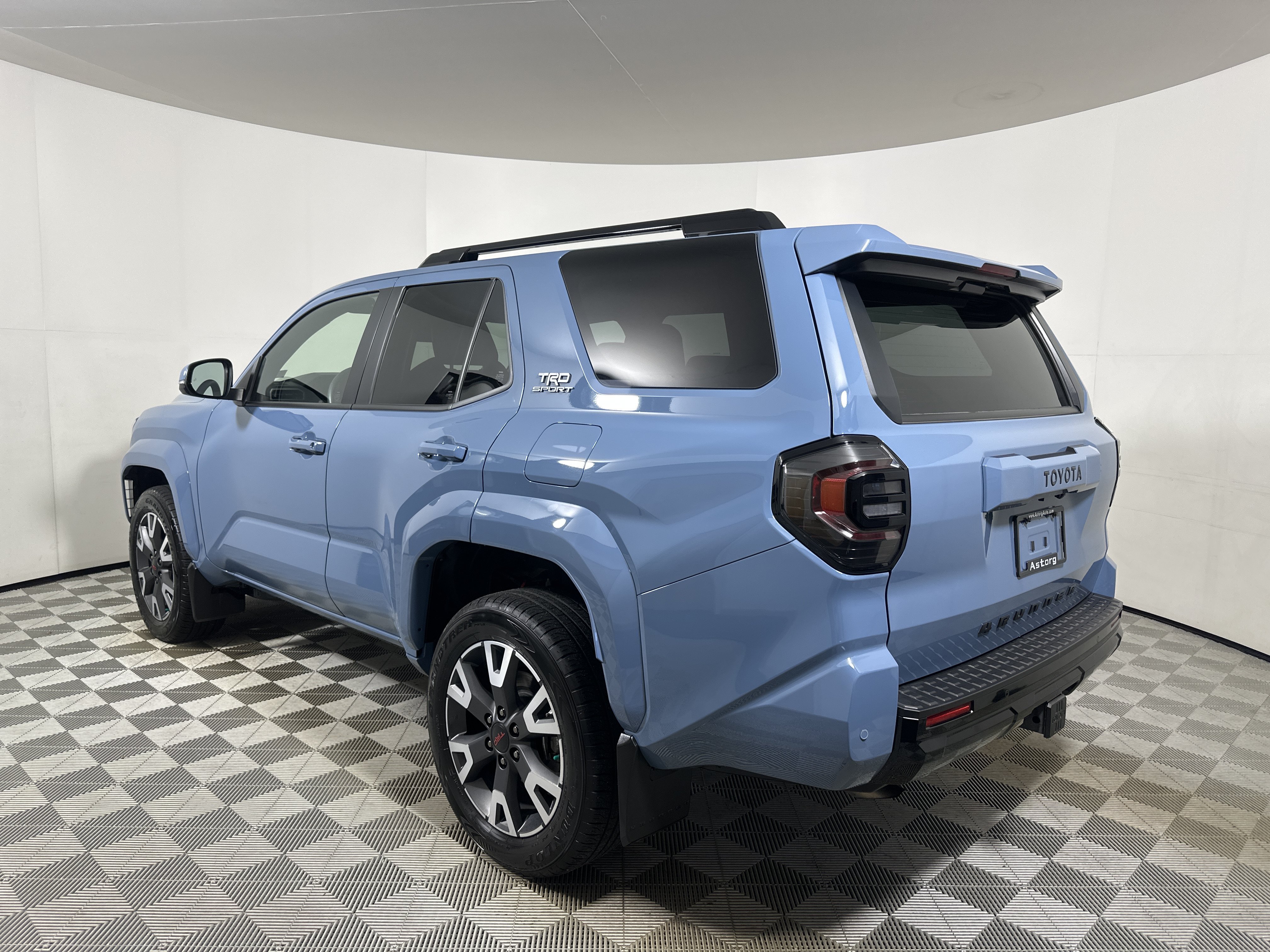 Used 2025 Blue Toyota  image 5