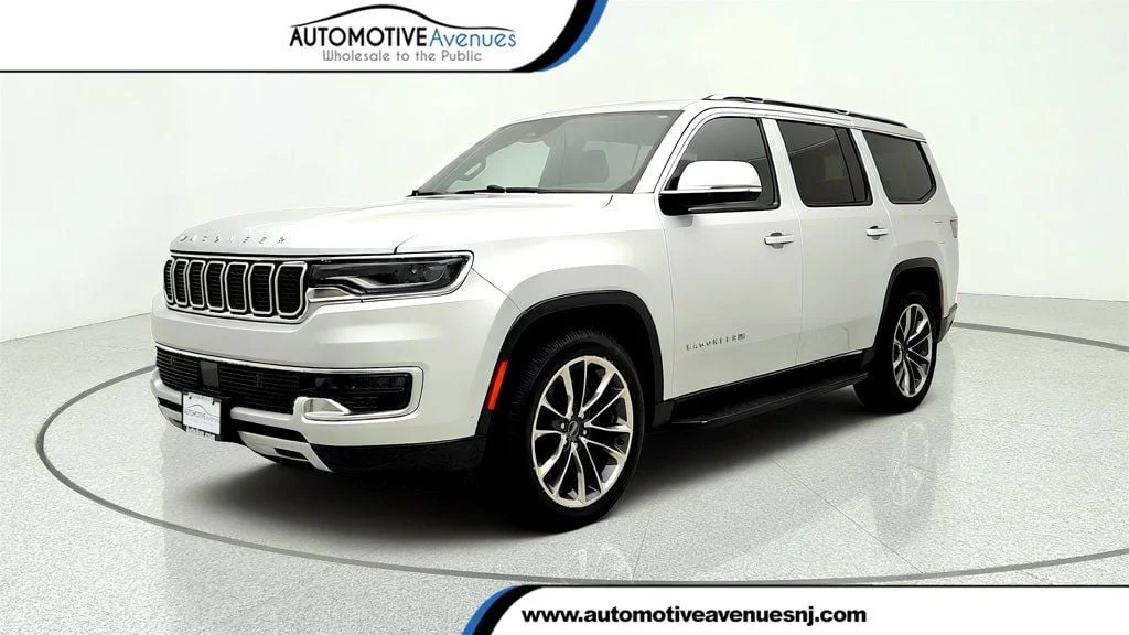 Used 2022 Silver Zynith Jeep Series II 4x4 w/ Premium Group (Pano Sunroof & 22
