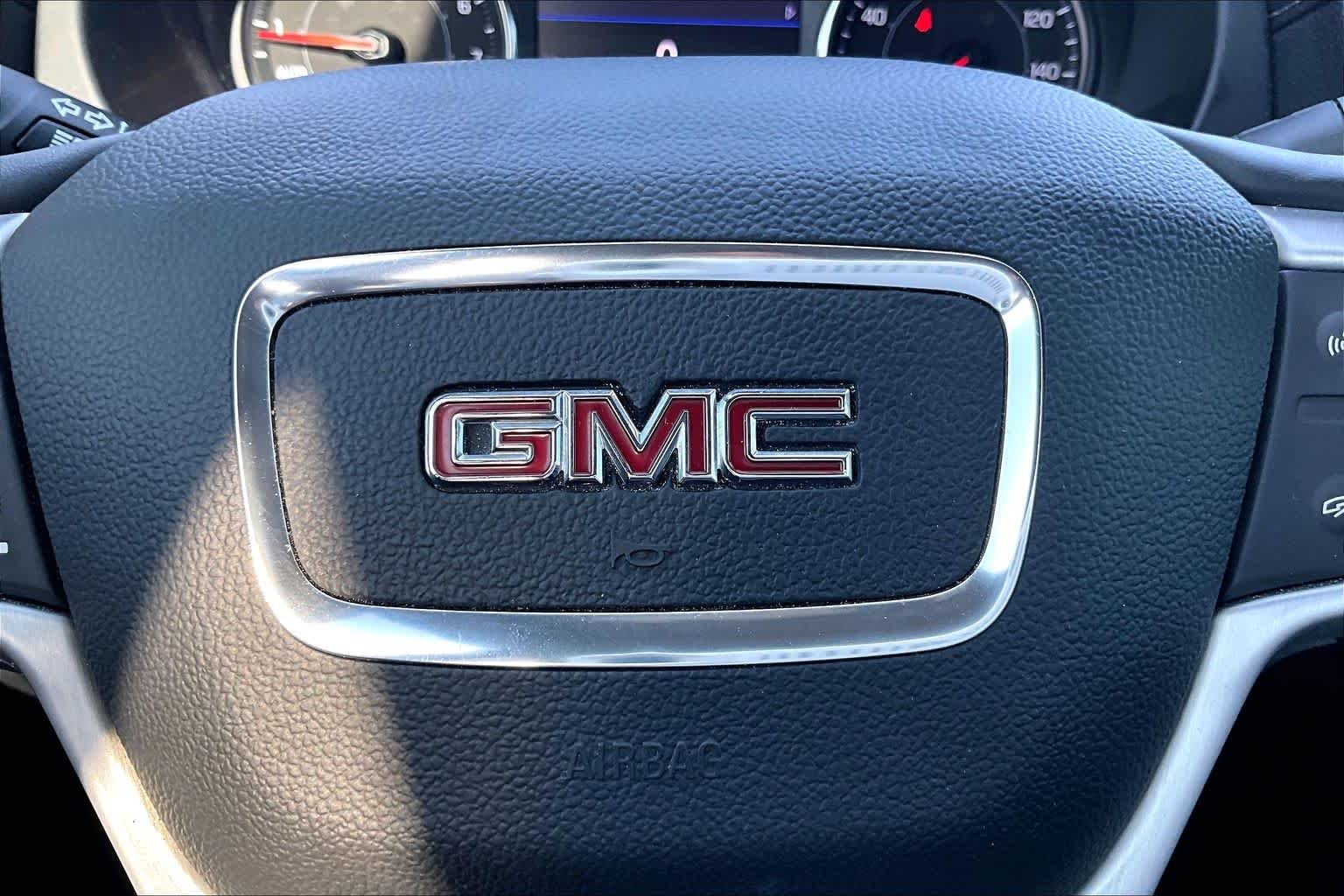 Used 2023 STERLING METALLIC GMC SLT image 31
