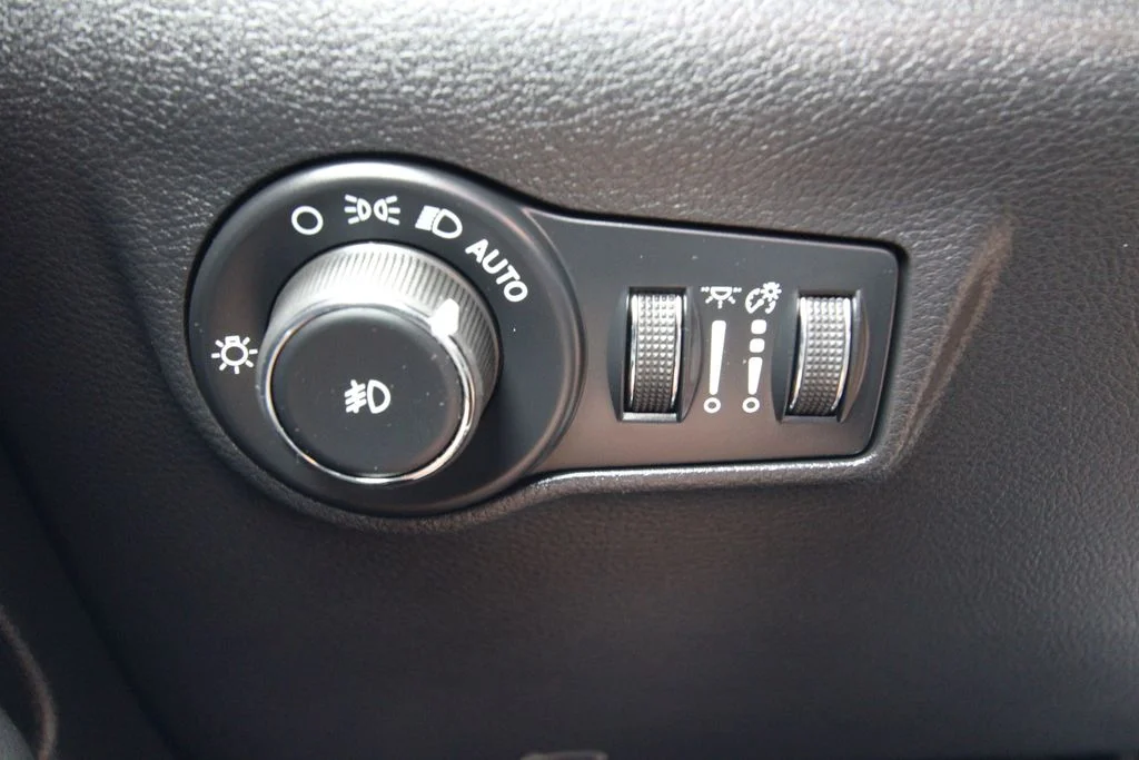 New 2026 Joose (DISC) Jeep Latitude image 22