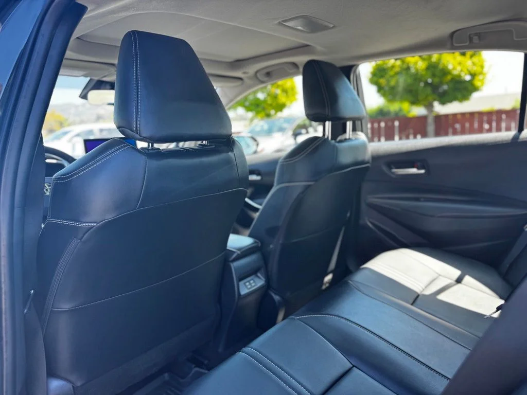 Used 2026  Toyota XLE image 19