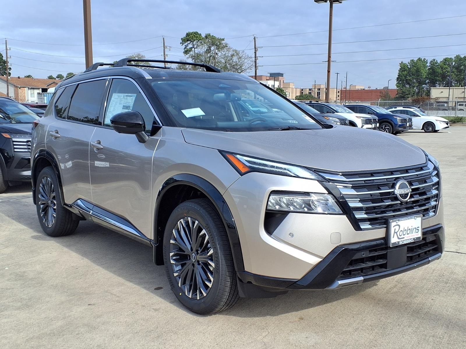 2026 Nissan Rogue Platinum Silver at Robbins Nissan