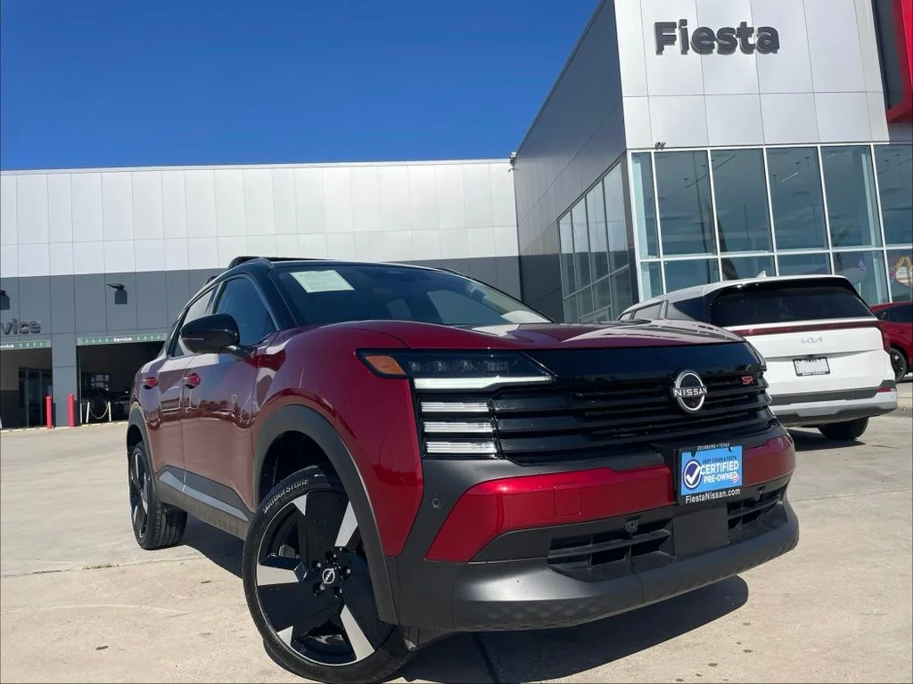Used 2025 Red Nissan SR image 1