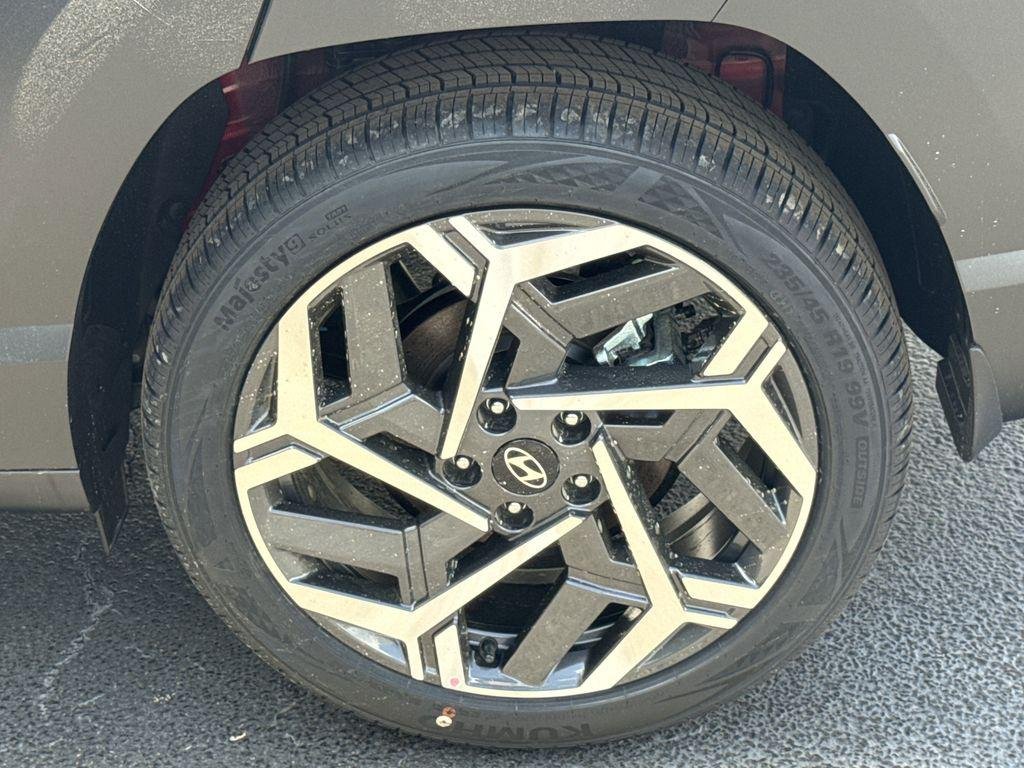 New 2026 Red Hyundai SEL Premium FWD image 19