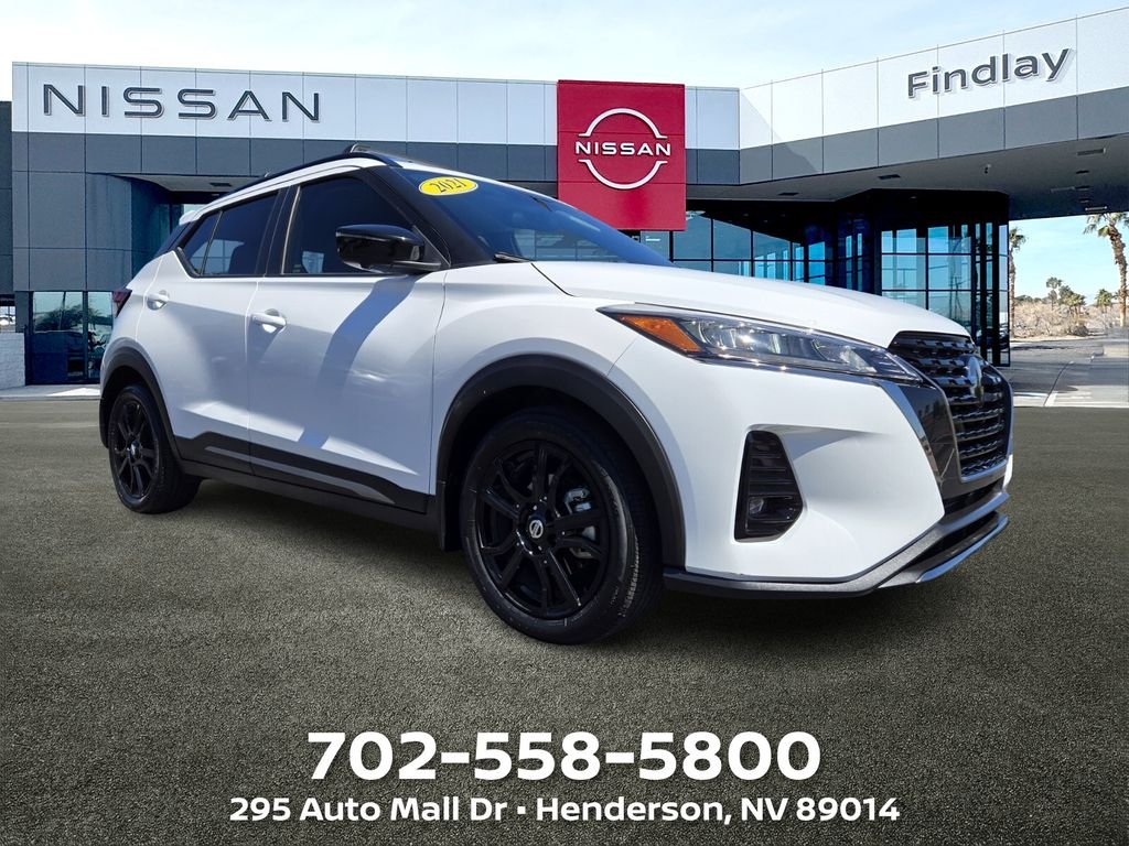 2021 Nissan Kicks SR