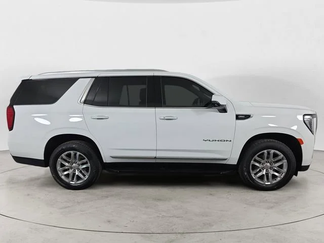 Certified Used 2022 Summit White GMC SLT image 6