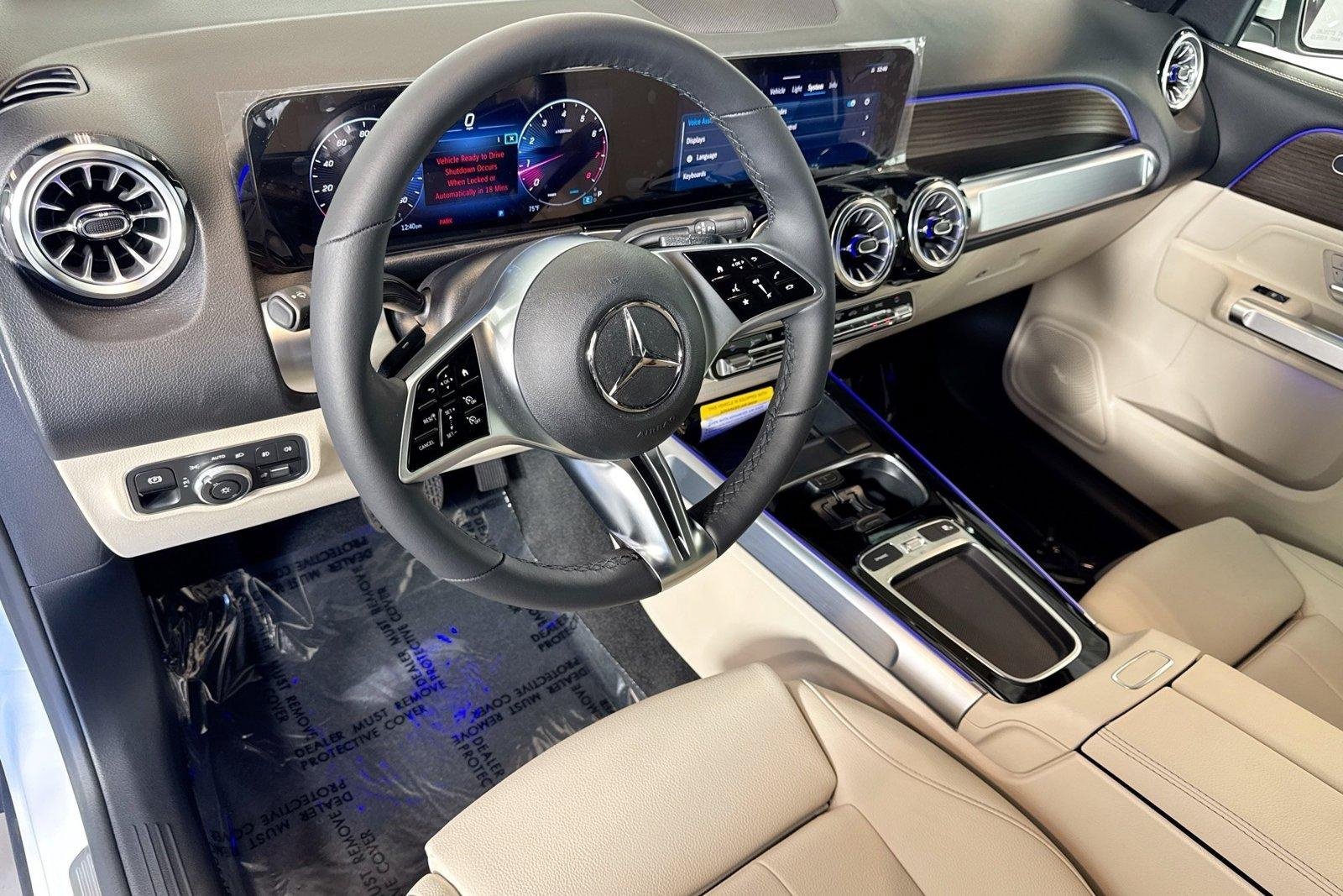 New 2026 Polar White Mercedes-Benz GLB 250 image 9