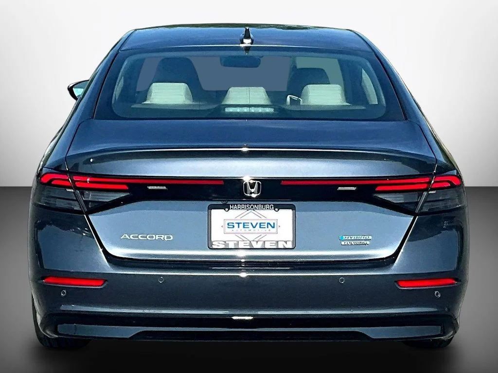 New 2026 Meteorite Gray Metallic Honda Touring Hybrid image 5