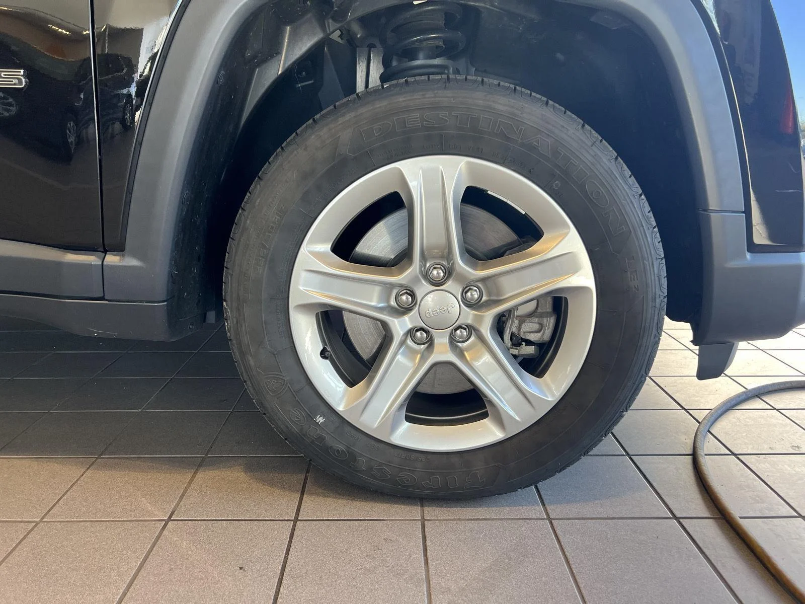 Used 2023 Bk Jeep Latitude image 10