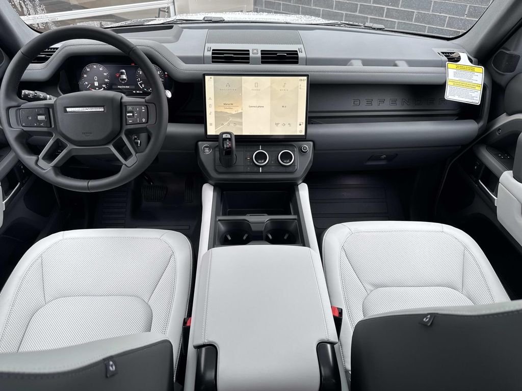 New 2026 Borasco Grey Land Rover X-Dynamic SE image 19