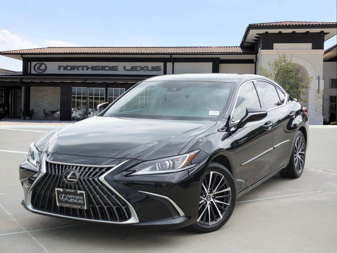 2023 Lexus ES 350 350's photo