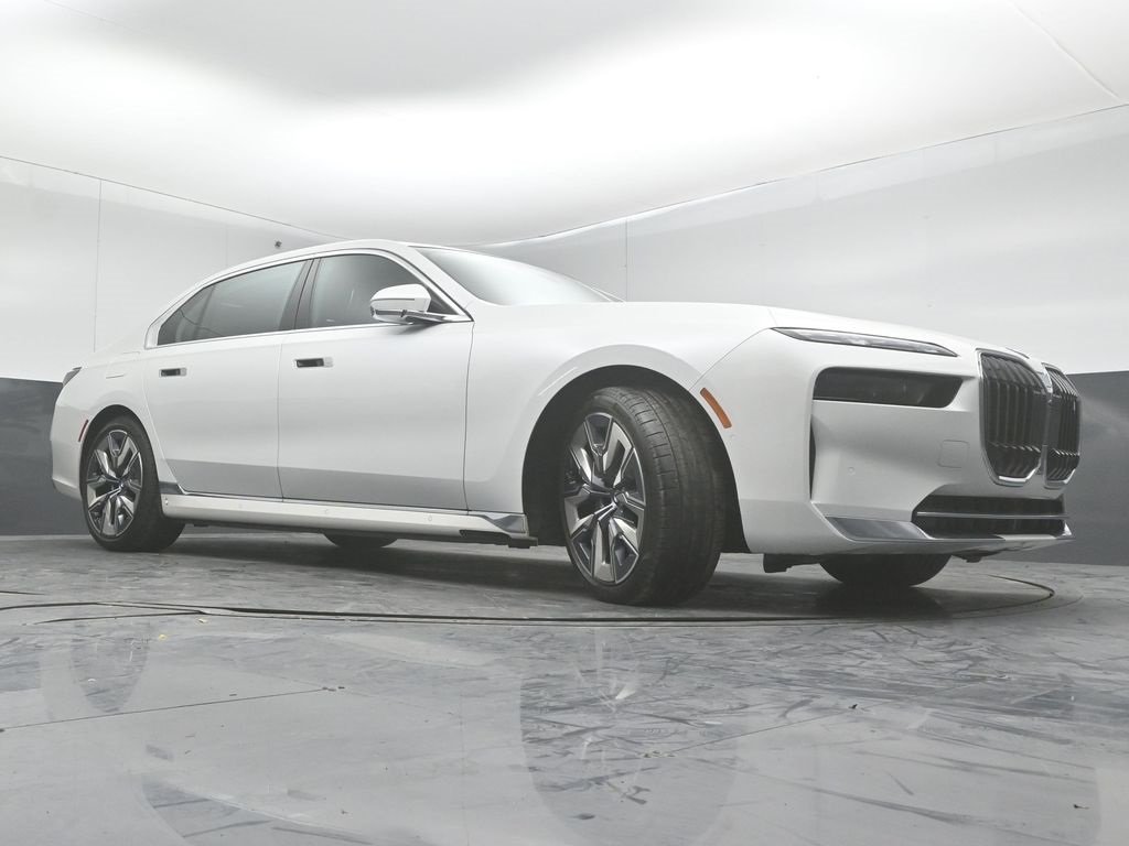 2023 BMW I7 - Image 38