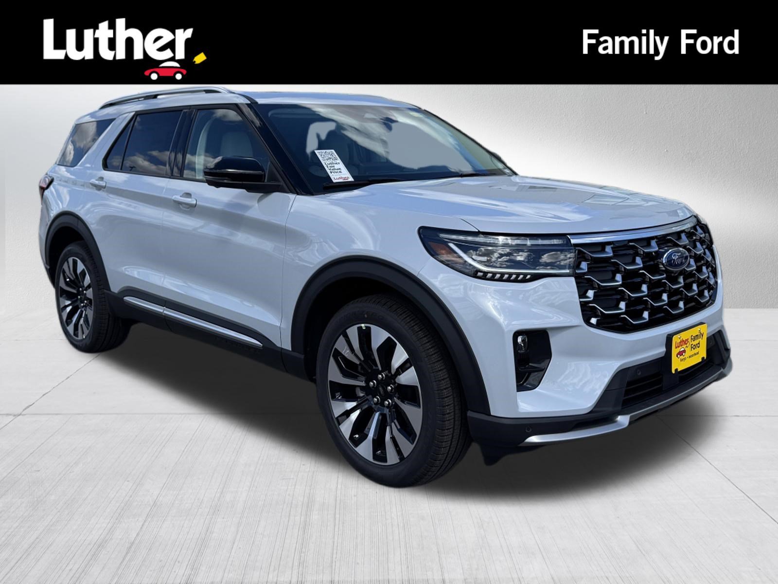 2026 Ford Explorer Platinum 4WD's photo