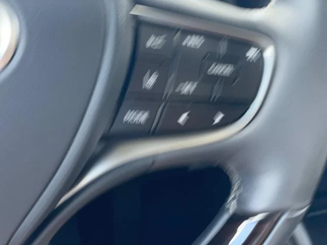 Used 2020 White Lexus 350 image 16