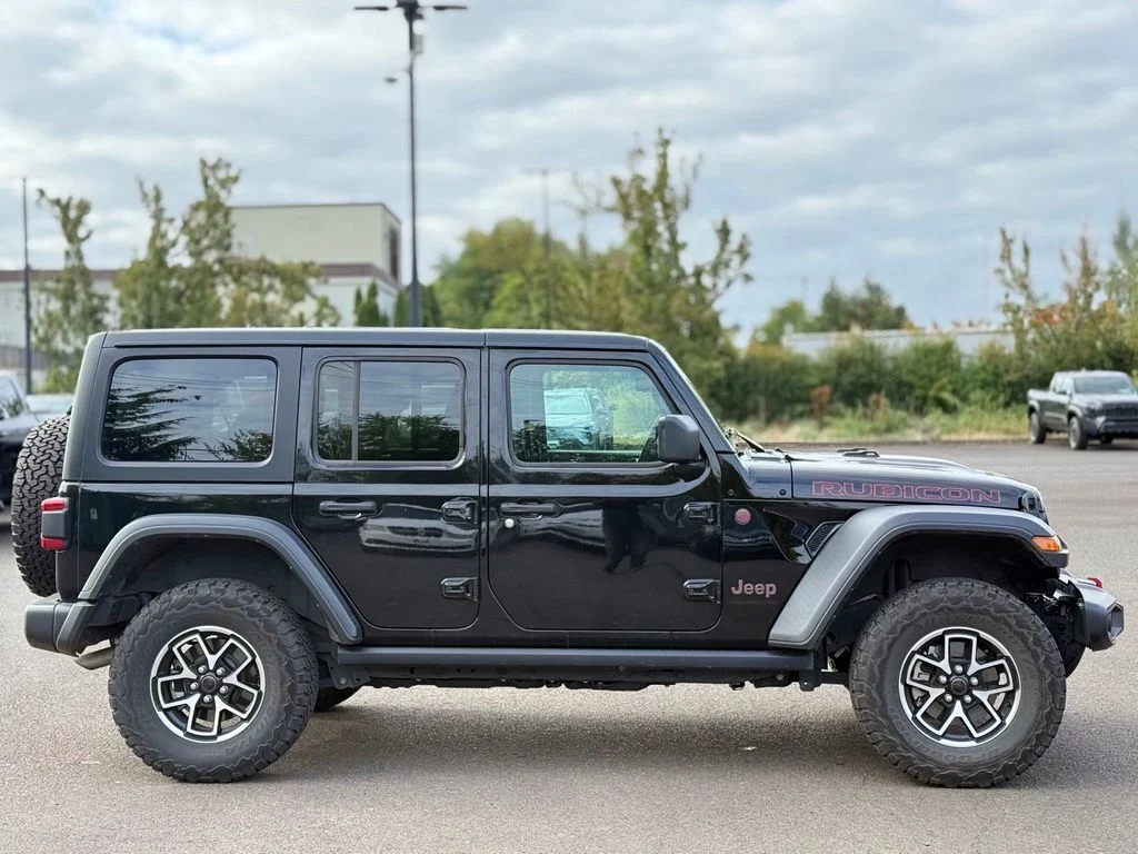 Used 2024 Black Clearcoat Jeep Rubicon image 6