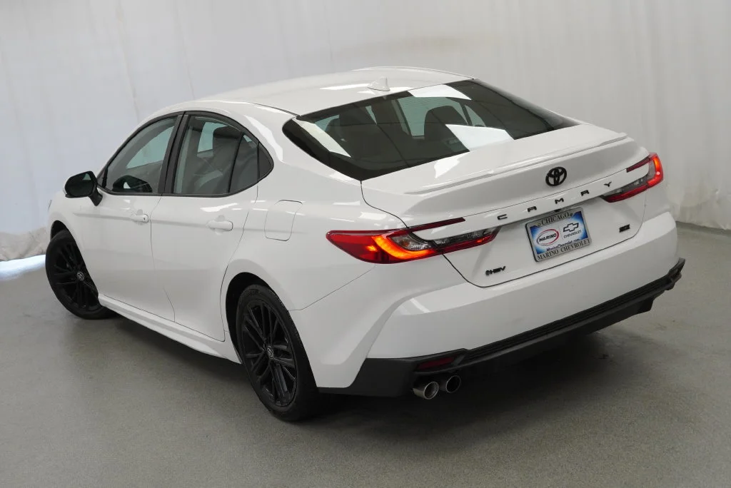 Used 2025 White Toyota SE image 27