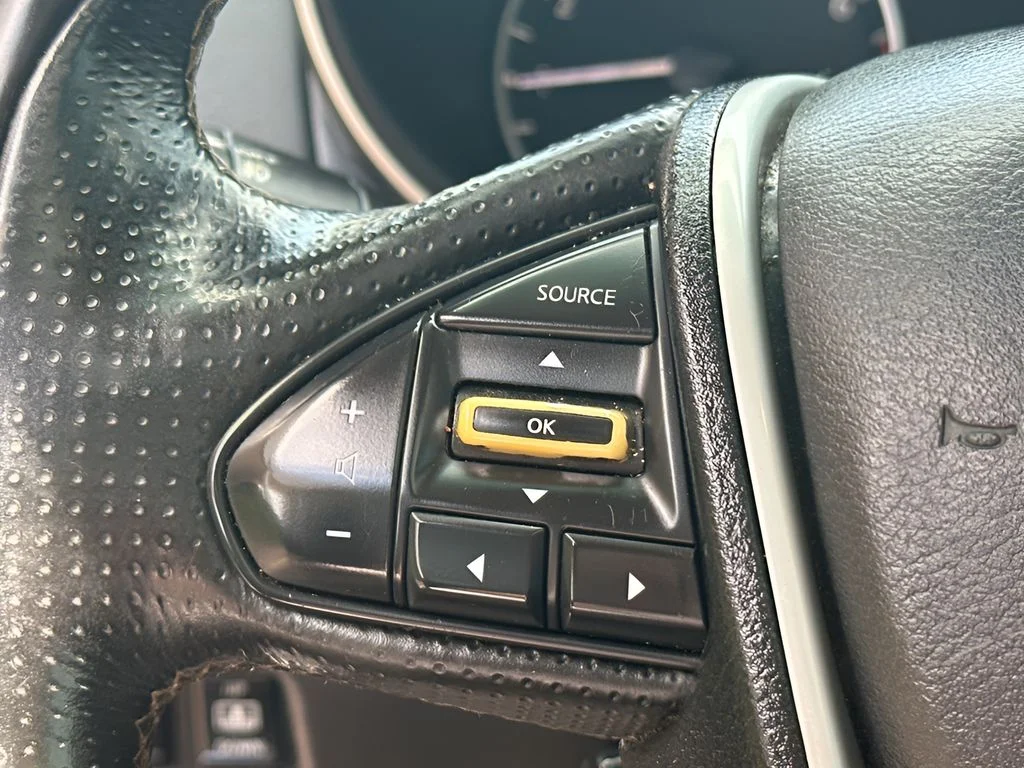 Used 2017 Super Black Nissan Platinum image 33