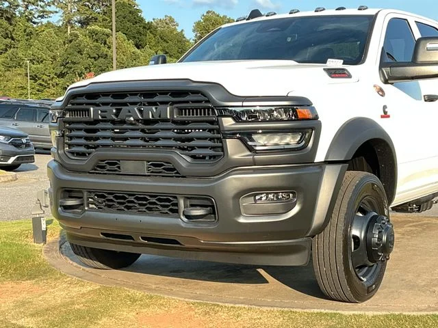 New 2027 Bright White Clearcoat RAM Tradesman image 10