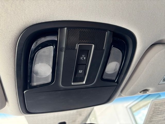 Used 2019 Titanium Silver Kia LX image 19