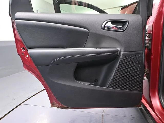 2011 Dodge Journey Mainstreet - Photo 34
