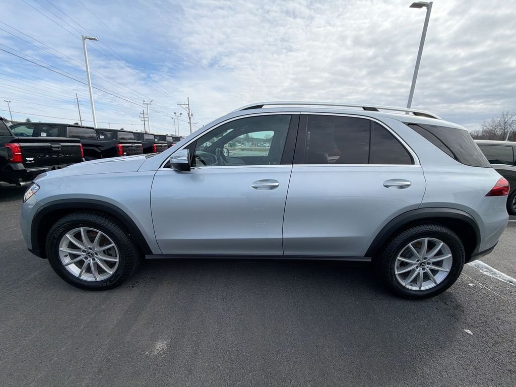 Used 2025 Black Mercedes-Benz GLE 350 image 5