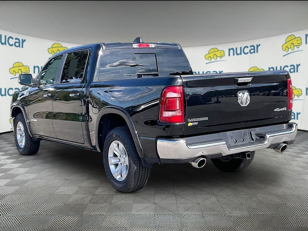 Used 2022 Diamond Black Crystal Pearlcoat Ram Laramie image 4