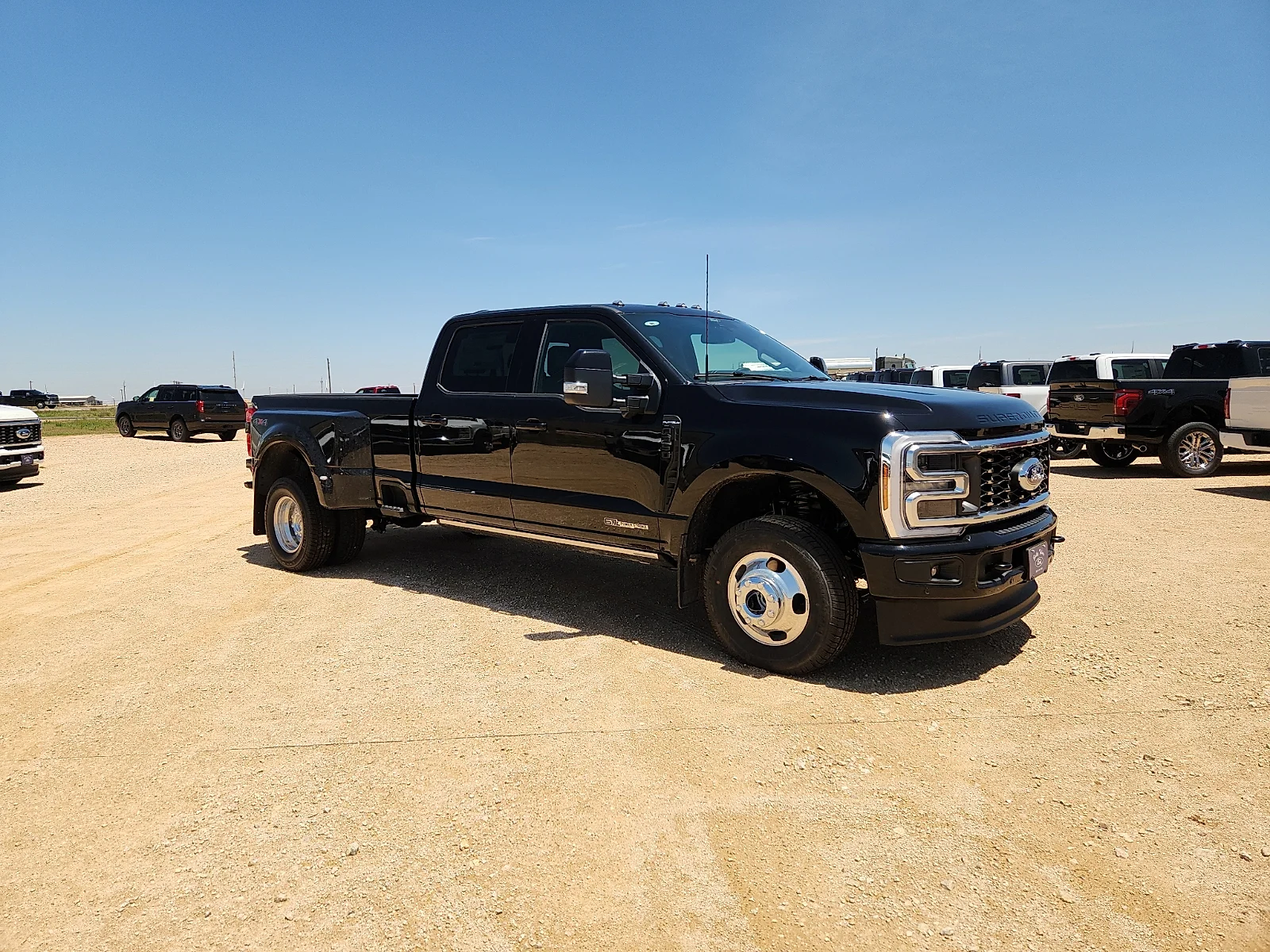New 2026 Agate Black Metallic Ford F-350® Platinum® image 8