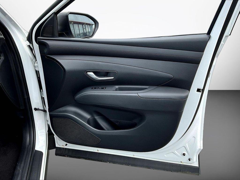 New 2026 White Hyundai SEL AWD image 31