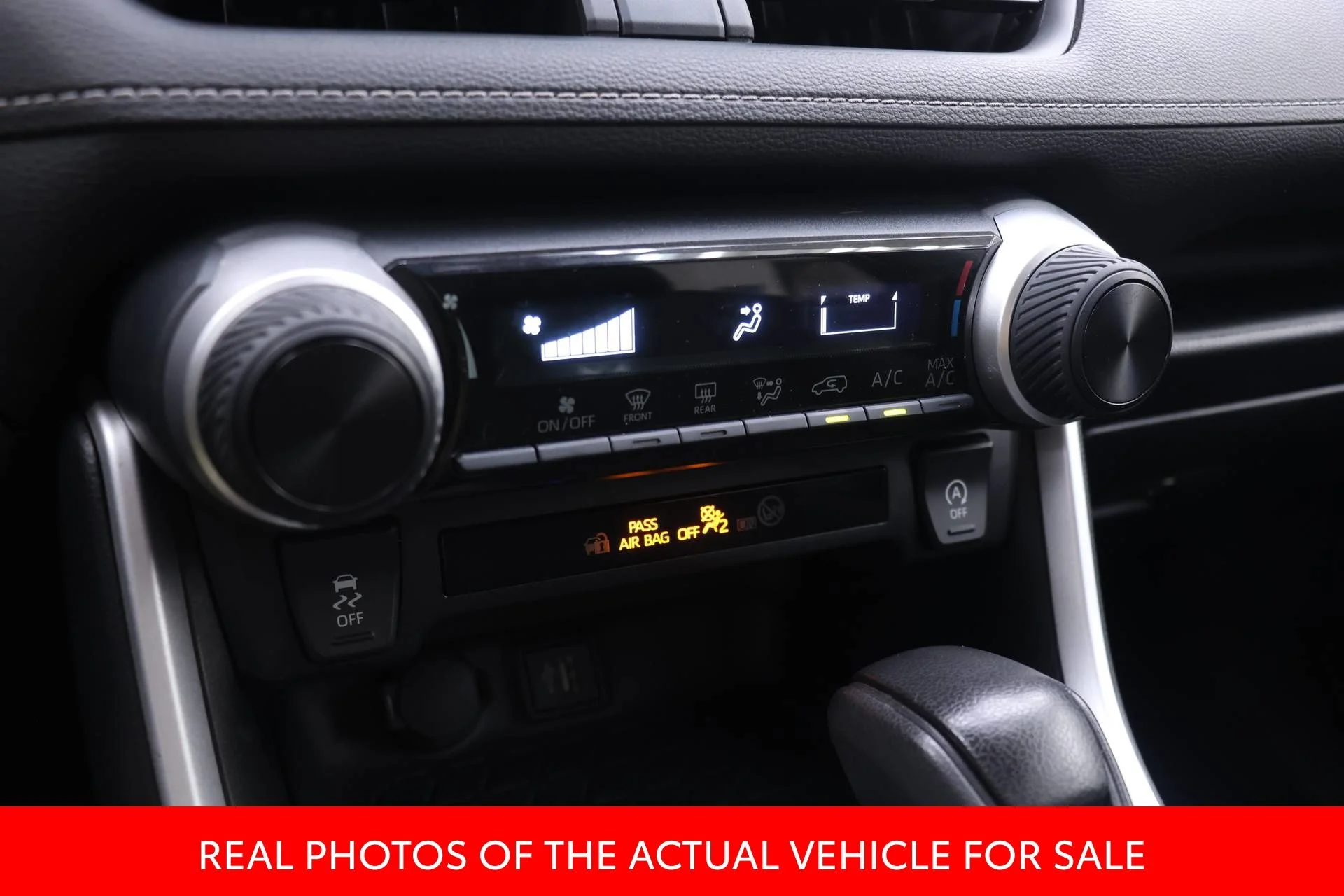 2023 Toyota RAV4 LE - Photo 7