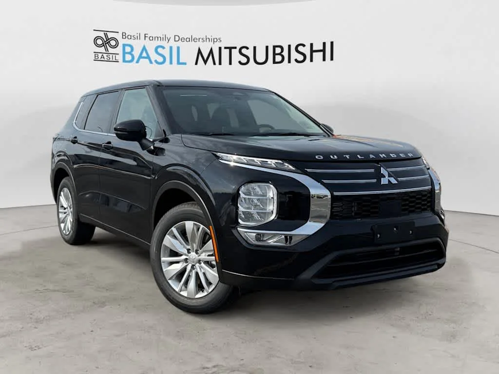 2026 Mitsubishi Outlander ES
