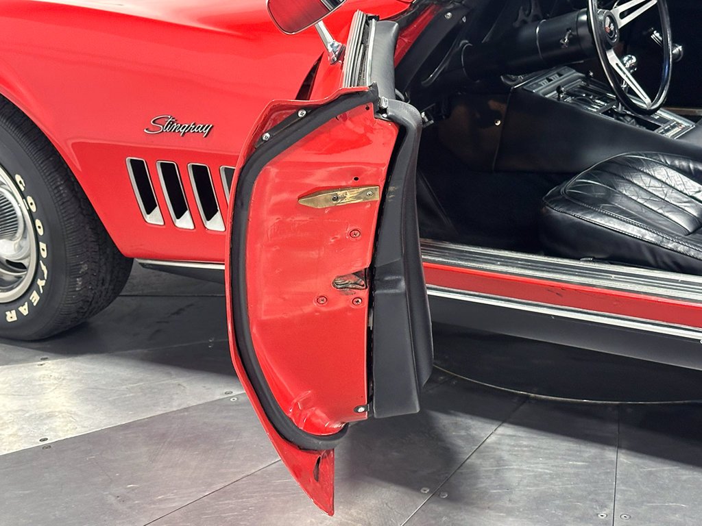 Used 1969 Red Chevrolet  image 51