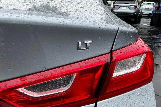 Used 2025 Gray Chevrolet LT image 23