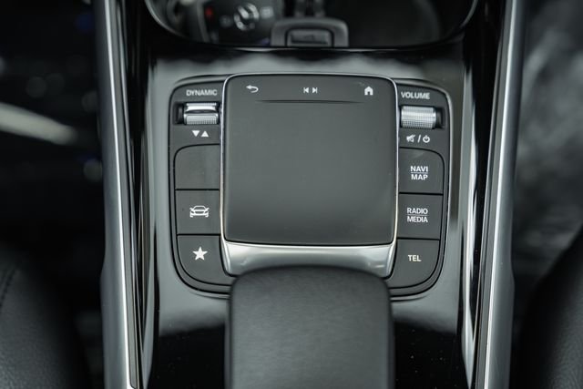 Used 2023 Night Black Mercedes-Benz GLB 250 image 24