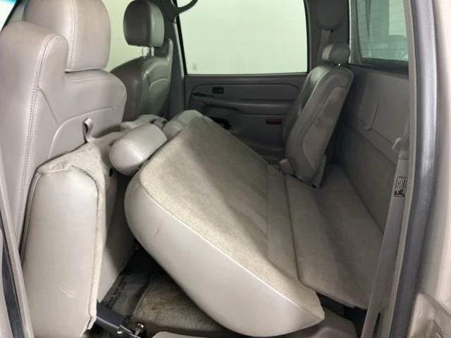 Used 2006 Silver Chevrolet Work Truck image 23