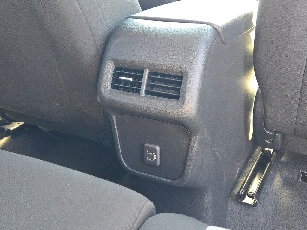Used 2023 White Chevrolet LT image 10