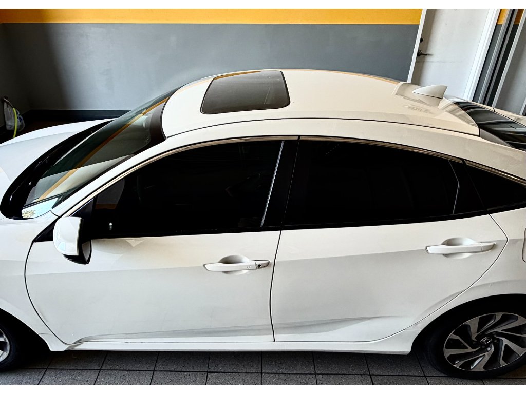 Used 2017 White Orchid Pearl Honda EX image 13