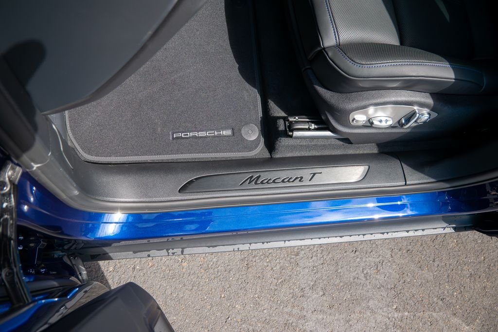 New 2026 Blue Porsche T image 10