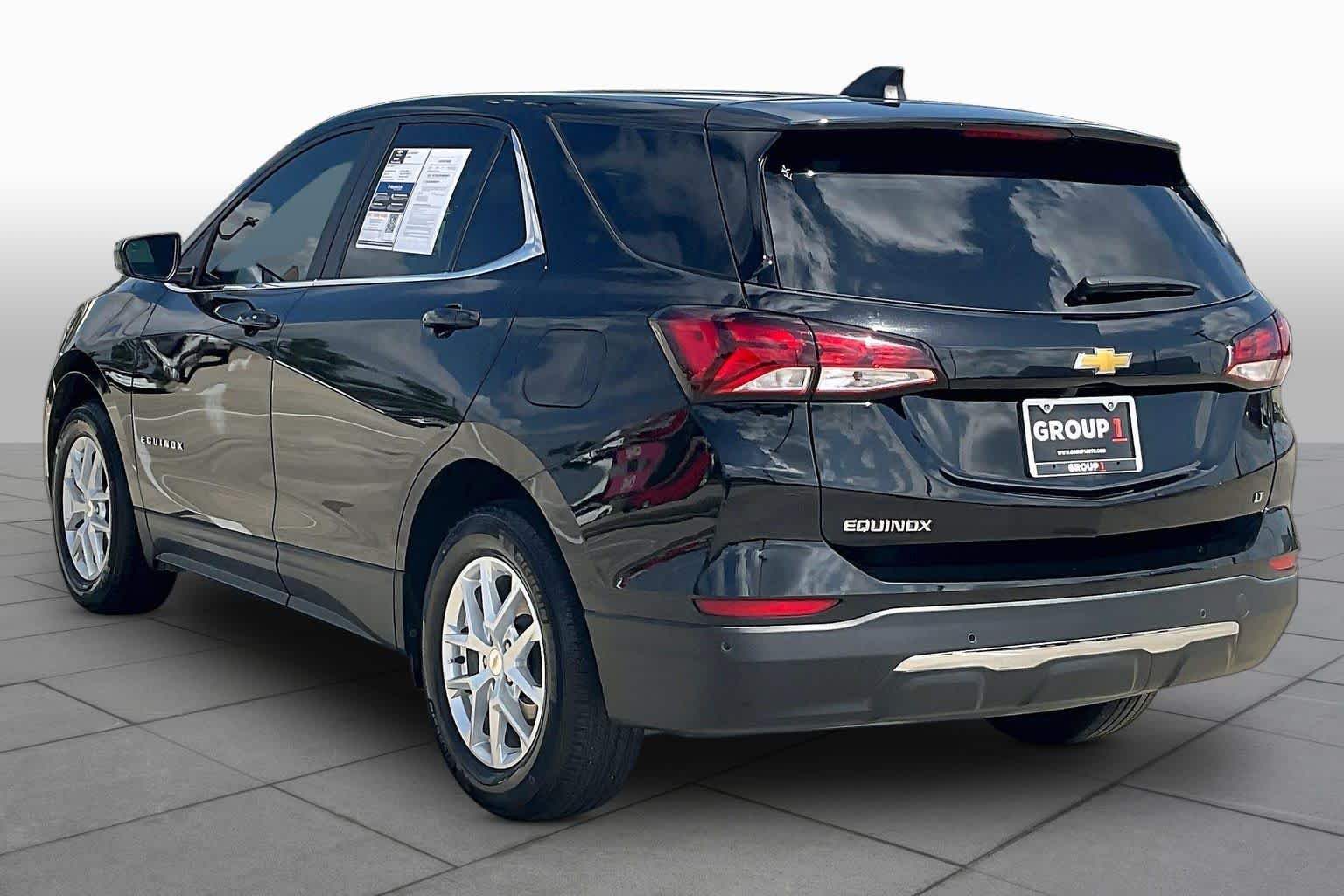 Used 2022 Mosaic Black Metallic Chevrolet LT image 12