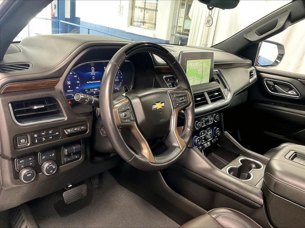 Used 2024 Beige Chevrolet High Country image 8