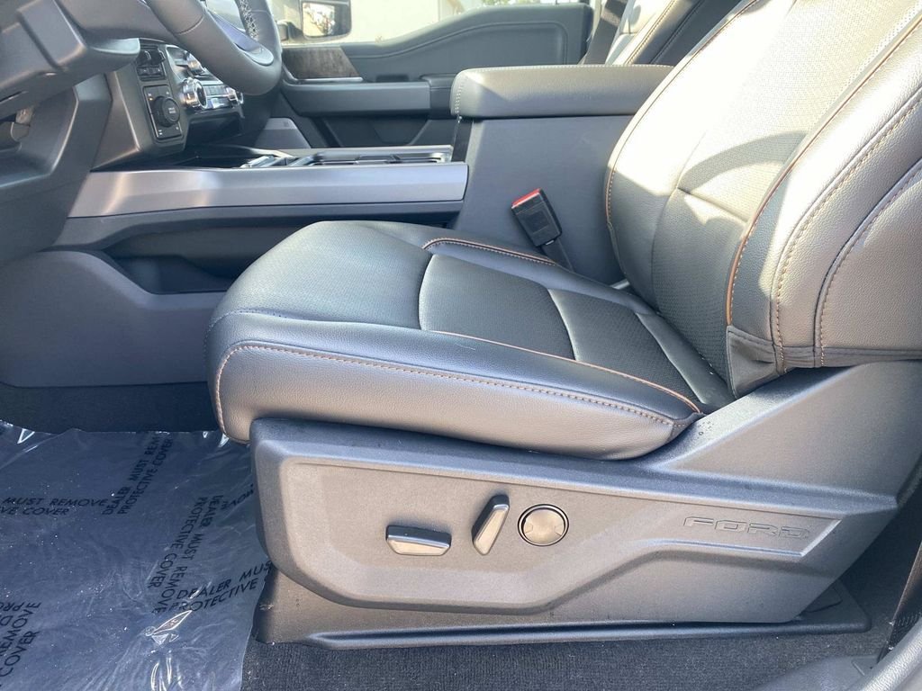 New 2026 Glacier Gray Metallic Tri-Coat Ford F-350® Lariat® image 13