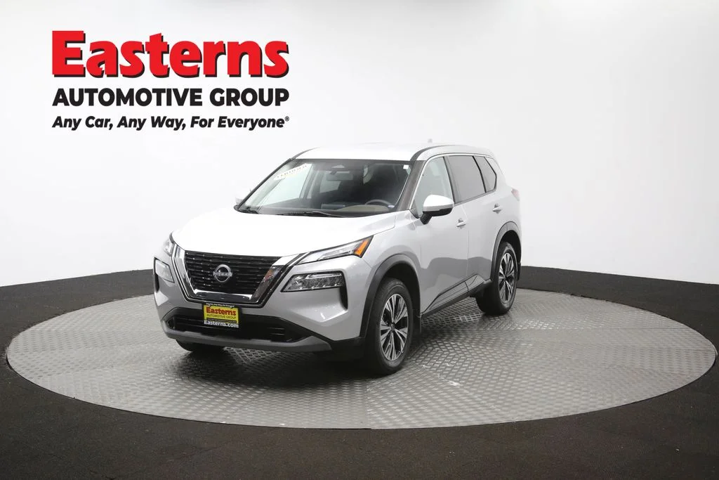 Used 2023 Silver Nissan SV image 51